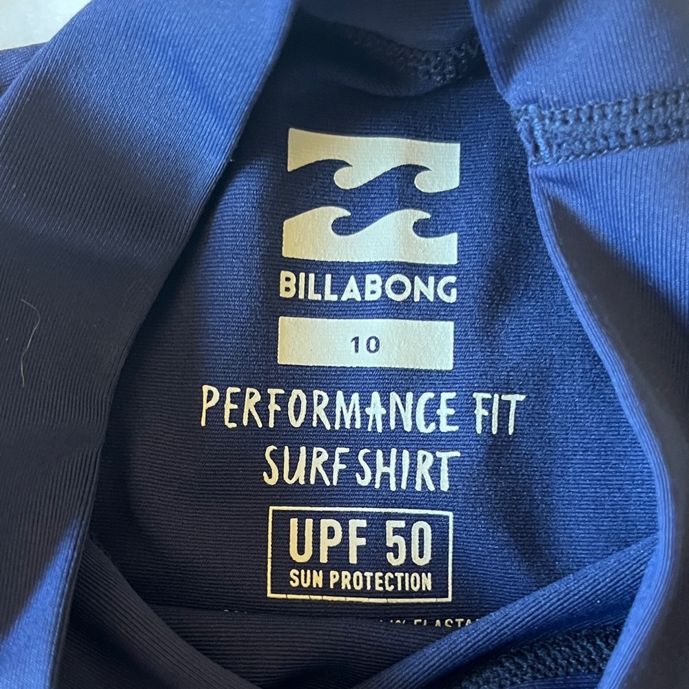 Billabong Rash Guard - Picture 2 of 5